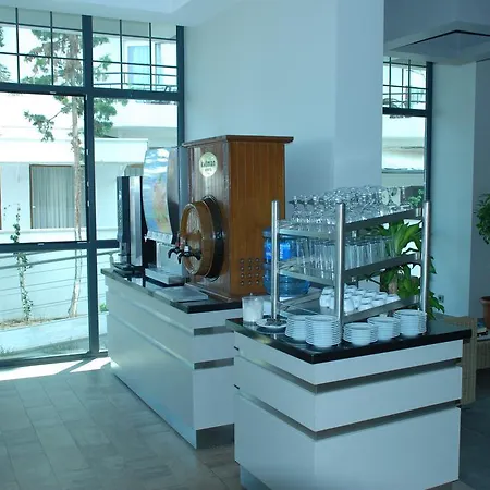 贝格维尔海滩酒店 - 仅限成人 3*