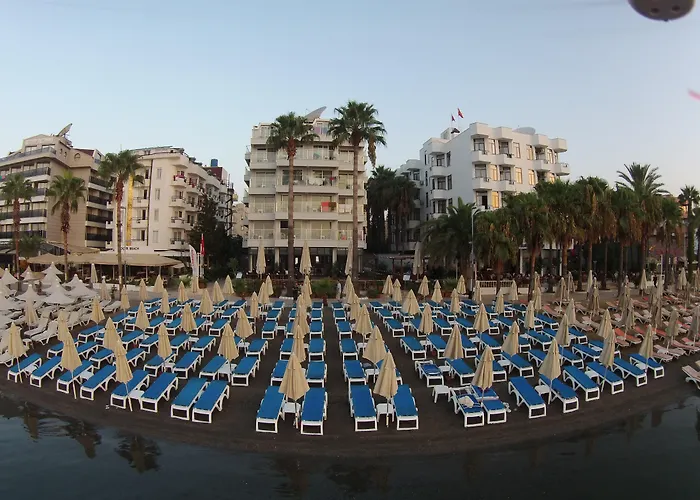 بيجونفيل بيتش - للكبار فقط فندق 3*