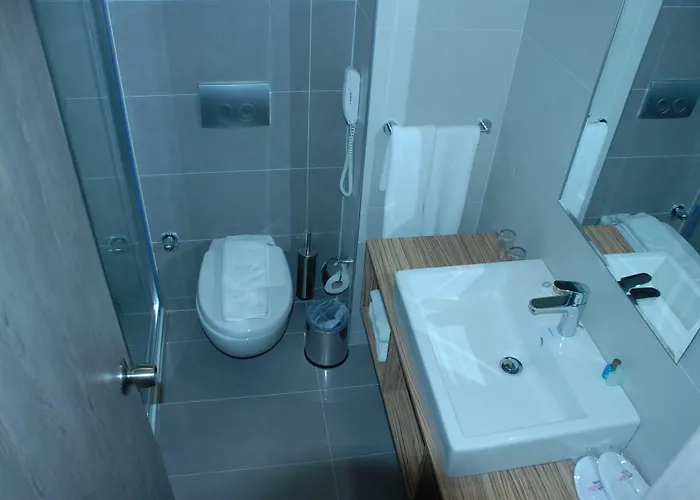 بيجونفيل بيتش - للكبار فقط