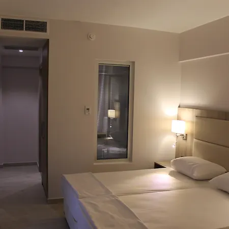 מלון Begonville - Adult Only 3*